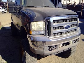2004 FORD F250SD. BLUE,  XL MODEL, 6.0L DIESEL. 4X4 AT.  F26332
